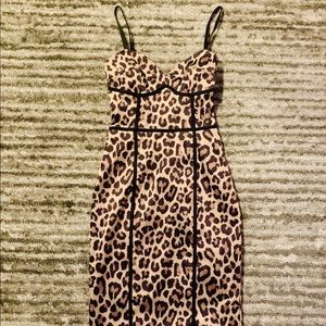 H&M Animal Print 🐾 sexy dress!